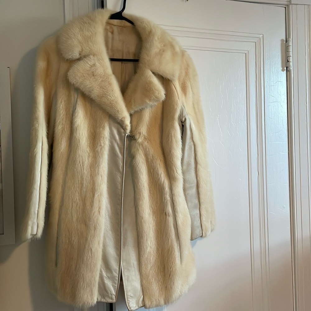 Vintage Rabbit Fur Cream / Butter Fur and Leather Coat - Fits Small-Medium